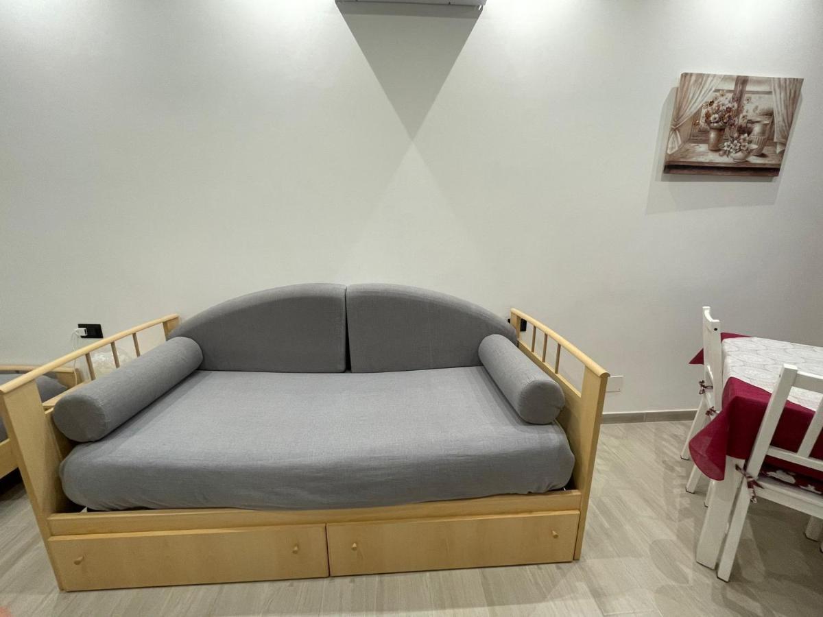 Alice Sweet Home Corsico Luaran gambar